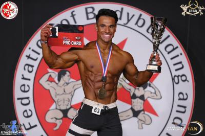 Men's Physique Overall