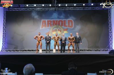Master Men's Bodybuilding 40-44 years over 90 kg
