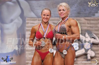 Master Women's Physique 35 yrs &over