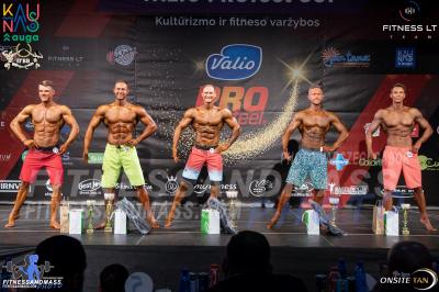 Men's Physique over 179 cm