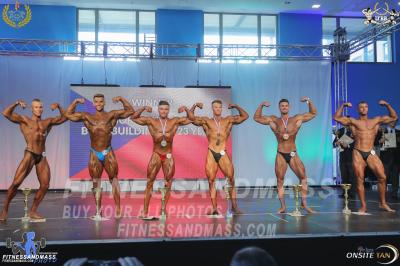Junior Men's Classic Bodybuilding 21 -23 yrs Open