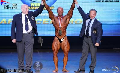 Men's Bodybuilding up to 90 kg